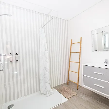 Meirinha House * Βιάνα ντο Καστέλο