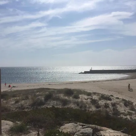 Chalet Meirinha House