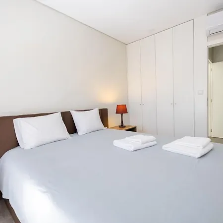 Chalet Meirinha House *