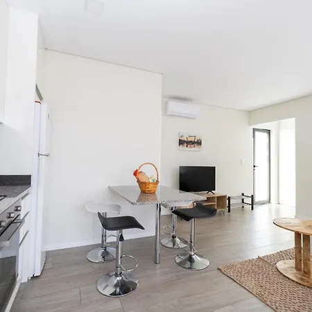 Chalet Meirinha House