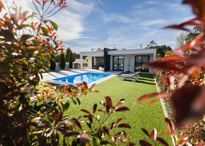 Σαλέ Meirinha House