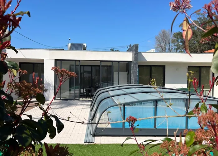 Meirinha House Σαλέ *